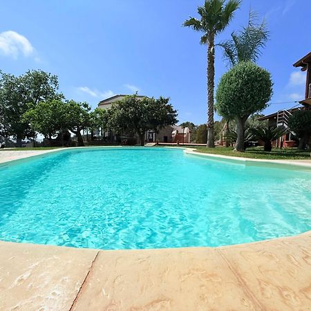 ジッツェリーア Casale Calabria Bed & Breakfast エクステリア 写真