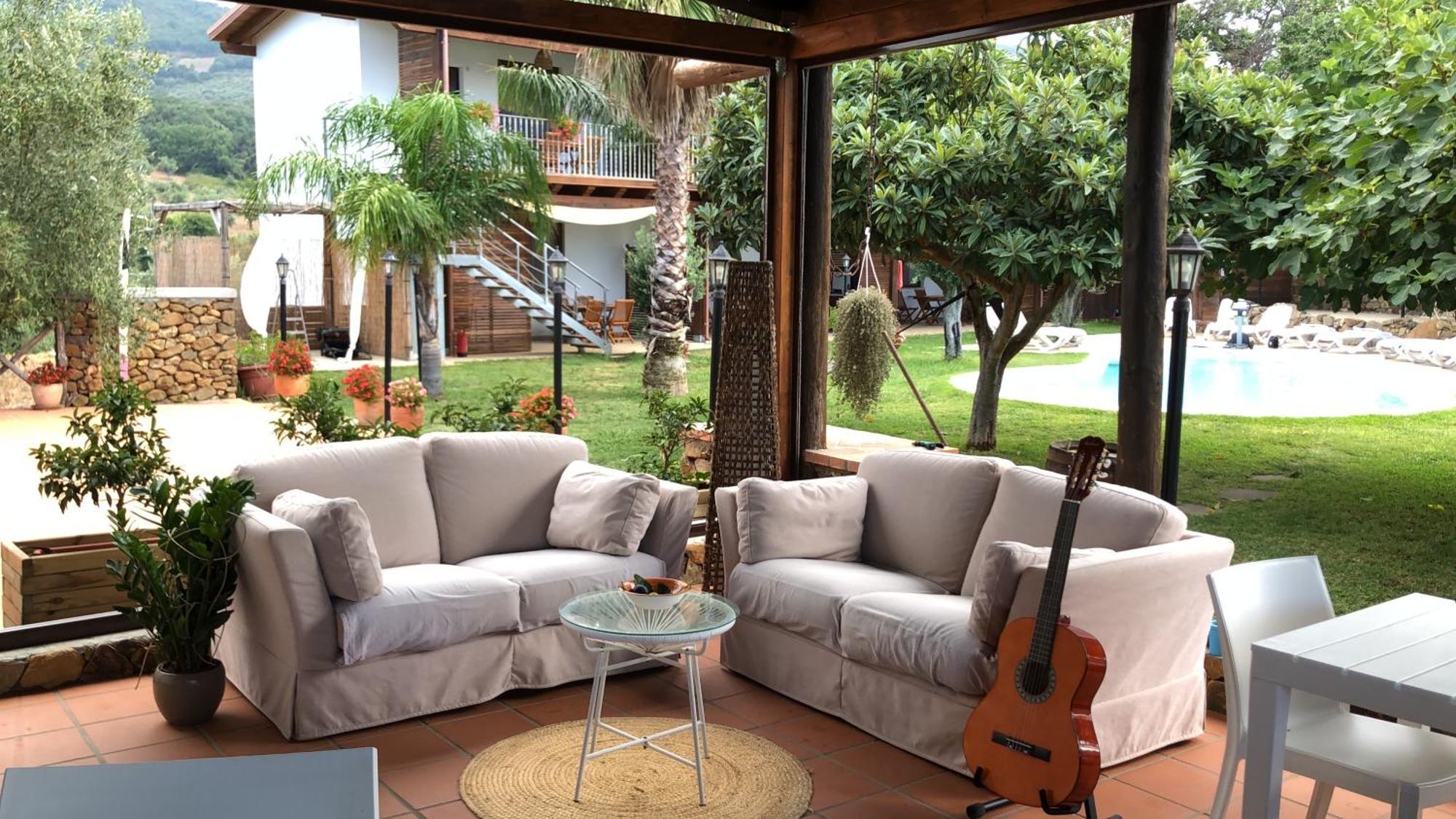 ジッツェリーア Casale Calabria Bed & Breakfast エクステリア 写真