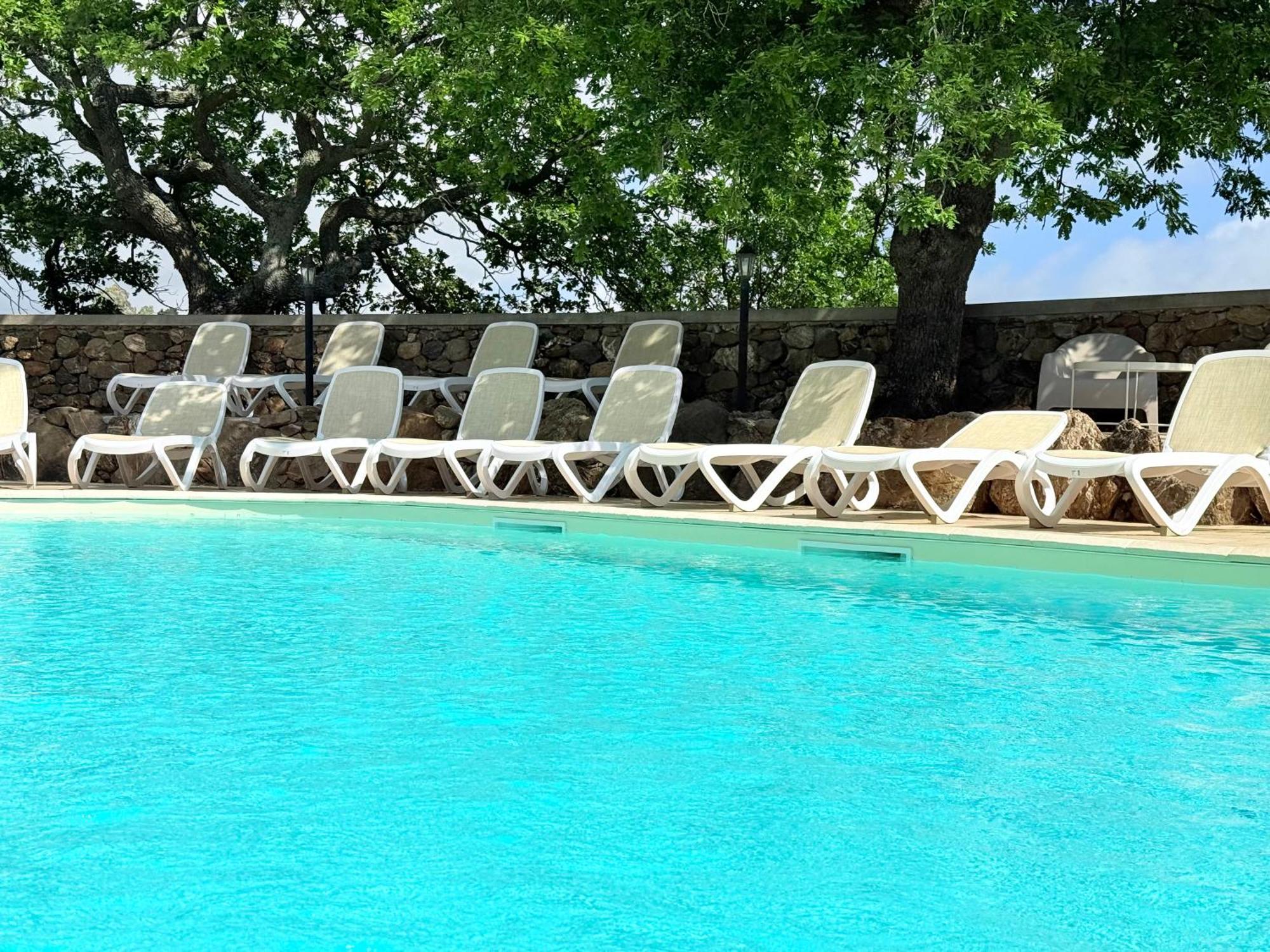 ジッツェリーア Casale Calabria Bed & Breakfast エクステリア 写真